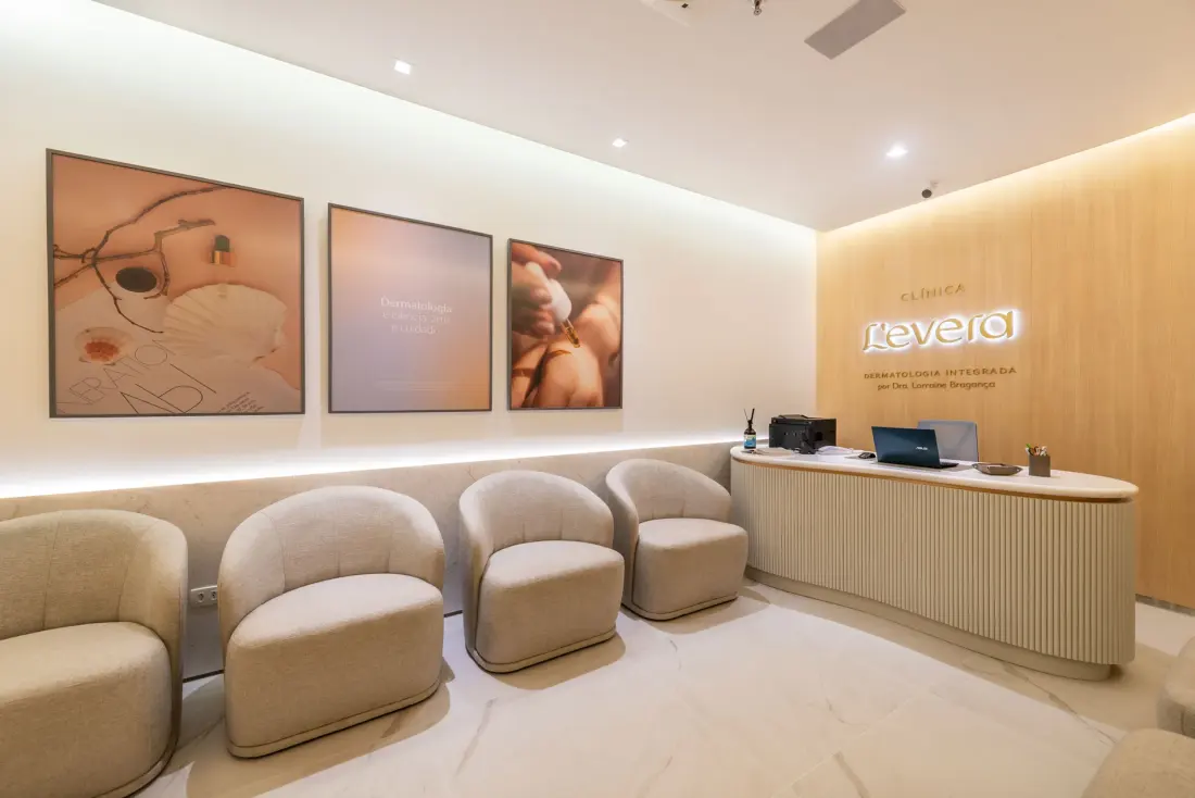 Recepção da Clínica L'evera em Alphaville